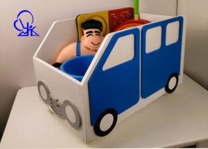 Ящик для хранения игрушек на колесиках "Машинка"